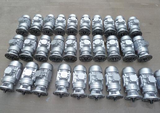 WBϵ��΢�͔[���݆�p�ٙC