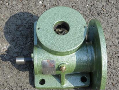 �z�U�����C